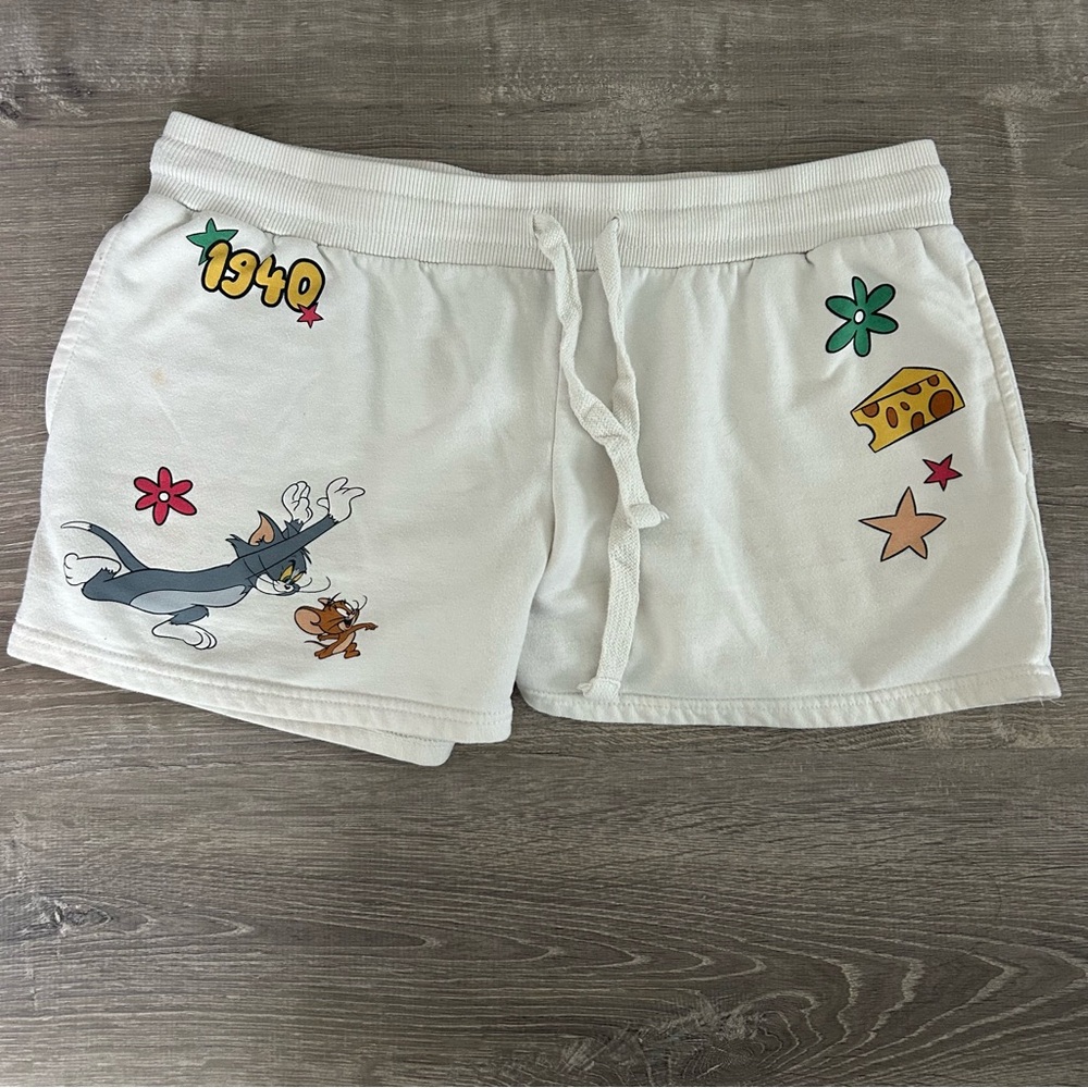 Tom and Jerry White Women's Shorts Juniors Size XL 15-17